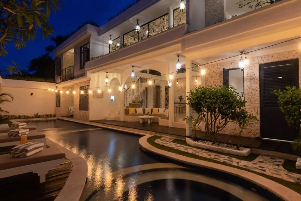 Tyche Villa - Luxury Villa In Seminyak Near Beach